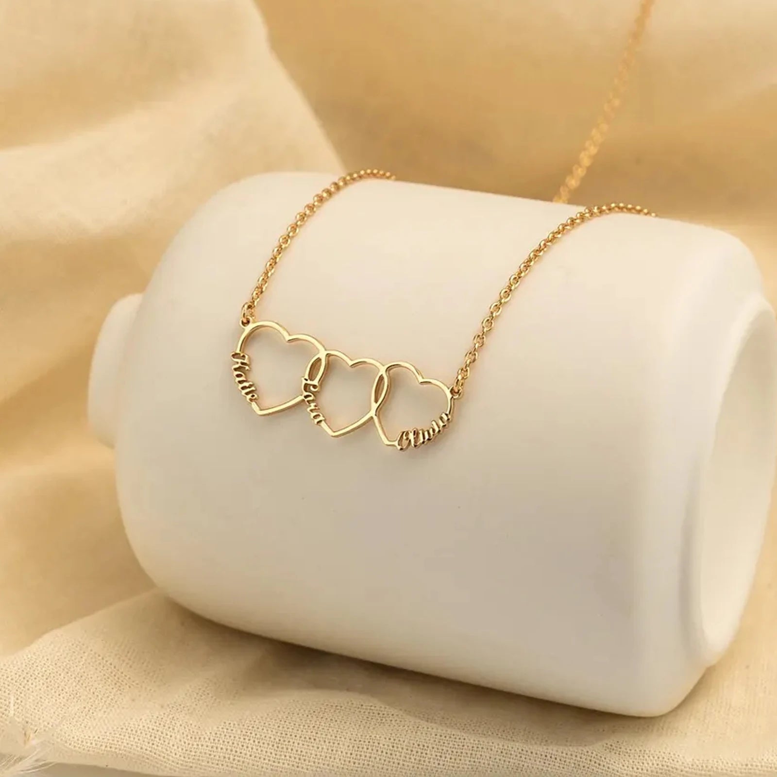 Collier Personnalisable - Modèle "Cœurs Entrelacés"